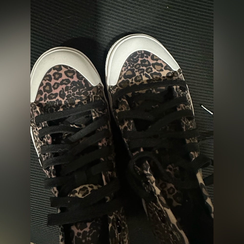 High top adidas cheetah platform sneakers size 9 womens NWOT